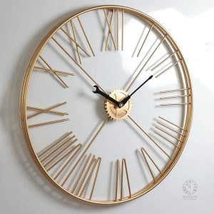Horloge murale au style industriel élégant