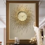 Horloge murale design de luxe avec finition moderne