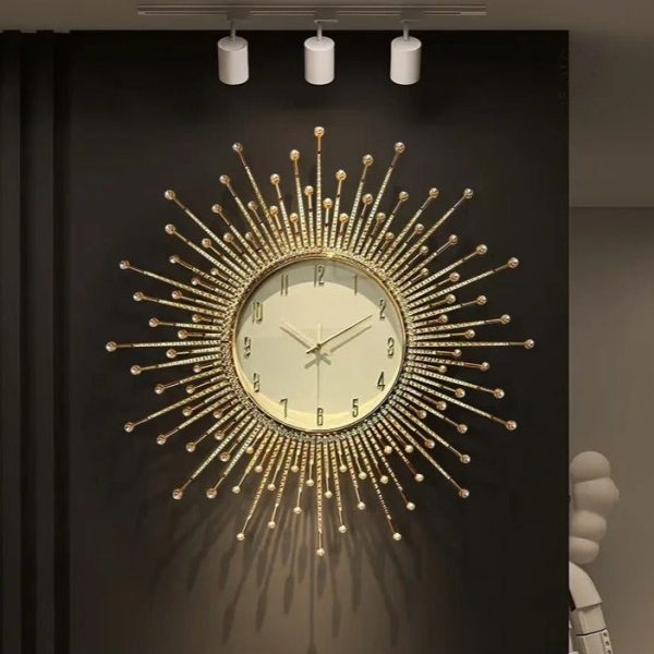 Horloge murale haut de gamme au style contemporain