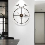 Horloge murale moderne, décor en métal industriel