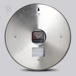 Horloge murale en métal design pour une décoration raffinée