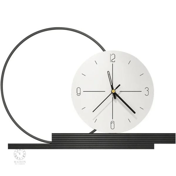 Élégante horloge murale moderne, accent minimaliste