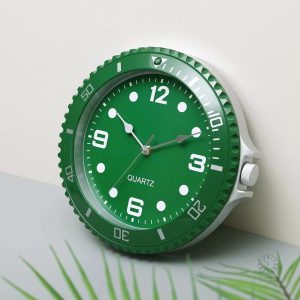 Horloge murale au look minimaliste