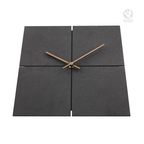 Horloge moderne avec un look simple et intemporel