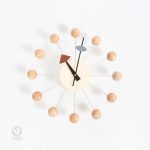 Horloge murale décorative pour un intérieur stylé
