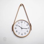 Horloge murale originale en bois décoratif