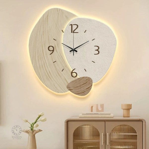 Horloge Murale Design avec finition naturelle élégante