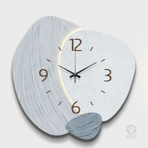 Horloge murale design, harmonie entre bois et style naturel