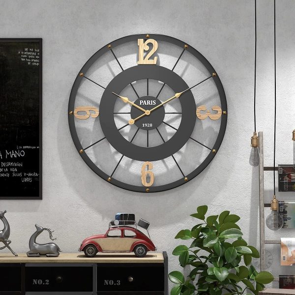 horloge-noire-metal-1 Horloge noire en métal design moderne