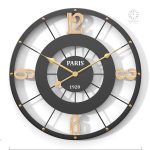 Horloge noire en métal, style et fonctionnalité
