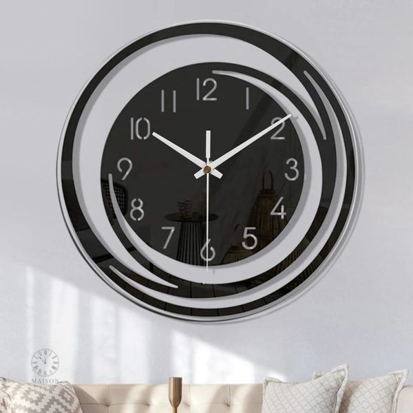 Horloge murale élégante en noir