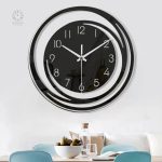 Horloge noire minimaliste pour déco