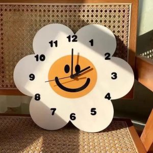 Horloge fleur décorative pour un intérieur élégant