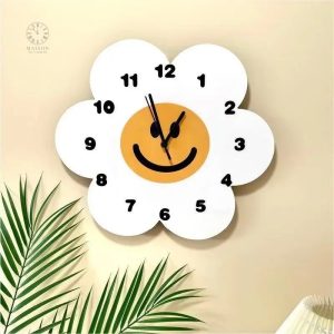 Horloge murale en forme de fleur, design unique et artistique