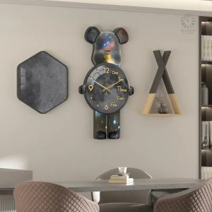 Horloge originale murale avec style contemporain