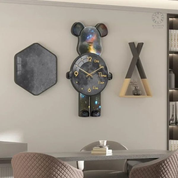 Horloge originale murale avec style contemporain