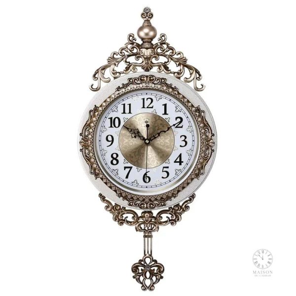 Pendule vintage à aiguille délicate et précise