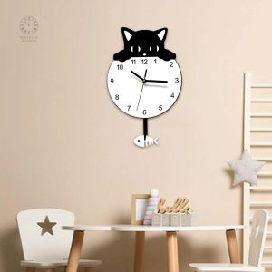 Pendule chat décoratif pour un intérieur original et ludique