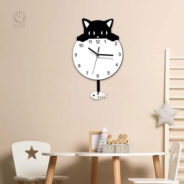 Pendule chat décoratif pour un intérieur original et ludique