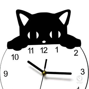 Horloge murale chat, un accessoire charmant pour votre maison
