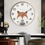 Horloge Renard blanche au design ludique et charmant
