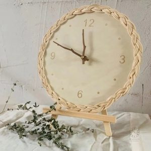 Horloge décorative en rotin, ajout parfait pour votre mur