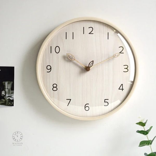 Horloge décorative scandinave à aiguilles fines