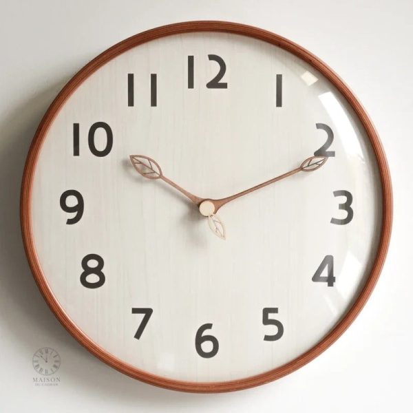 Horloge murale scandinave avec finition mate