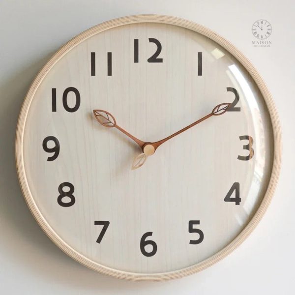 Horloge scandinave au design fonctionnel et stylé