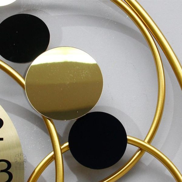 Horloge silencieuse au style moderne pour embellir votre espace