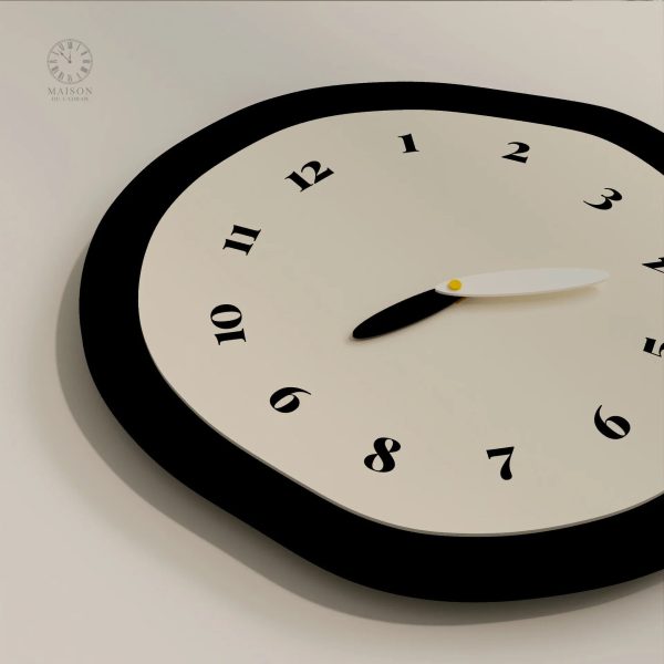 Horloge au style simple et fonctionnel pour décoration