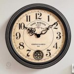 Horloge vintage années 60 en bois et métal