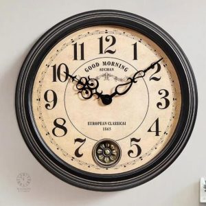 Horloge vintage années 60 en bois et métal