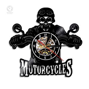 Horloge vinyle motard avec design tête de mort