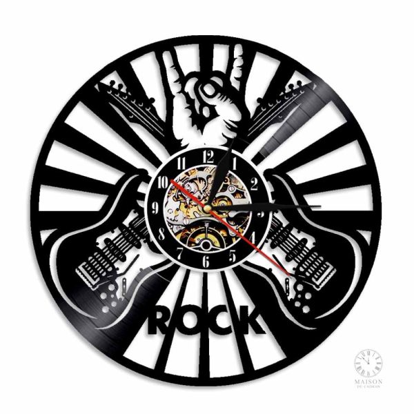 horloge-vinyle-rockeur-1 Horloge vinyle au design rockeur unique