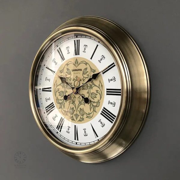 horloges-anciennes-1 Horloge ancienne murale vintage en bois décoratif