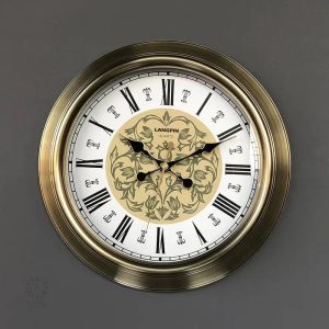 Horloge murale vintage style rétro avec aiguilles dorées