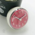 Mini Horloge colorée au design moderne et élégant
