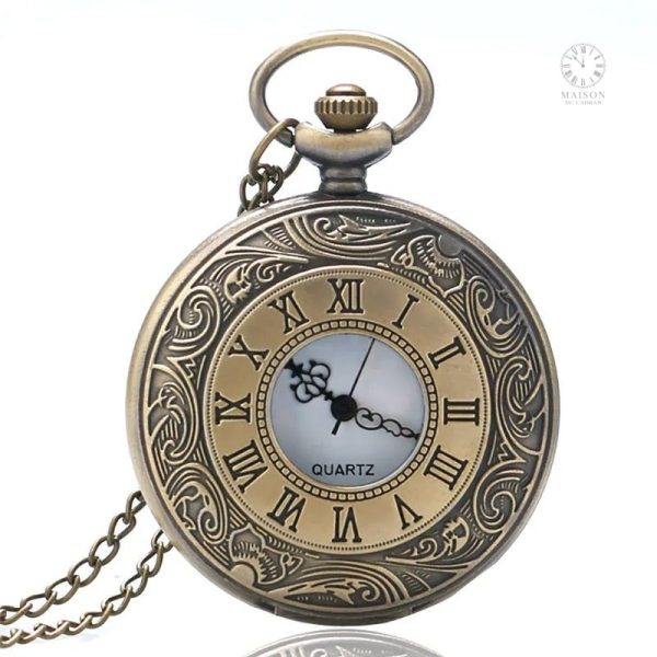 Style sophistiqué avec cette montre à gousset argent