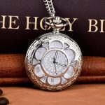 Montre à Gousset Argentée élégante et intemporelle
