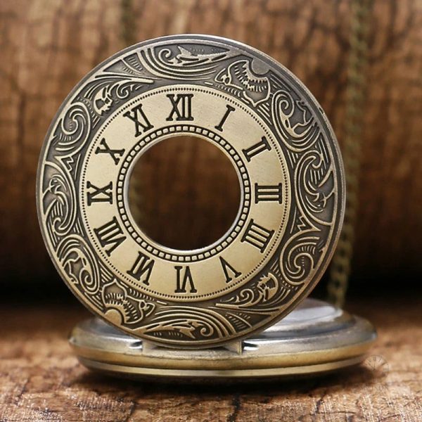 Montre gousset bronze au design classique