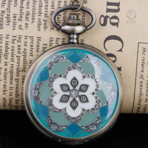 Montre à Gousset Femme élégante et raffinée