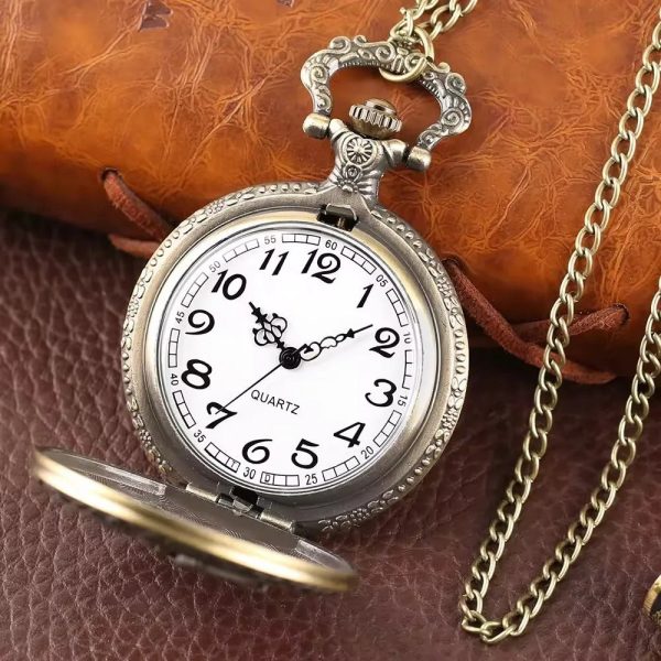 Montre à gousset en métal