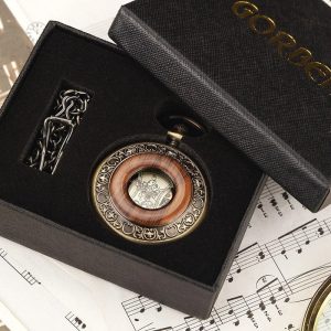 Montre à gousset avec finition soignée et vintage