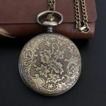 Accessoire vintage : montre gousset au design tigre