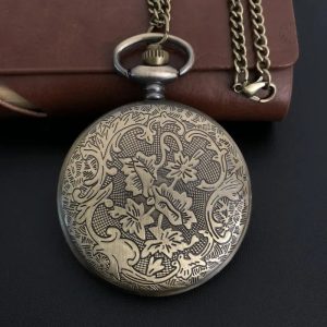 Accessoire vintage : montre gousset au design tigre