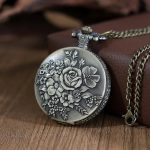 Montre gousset avec motif floral délicat