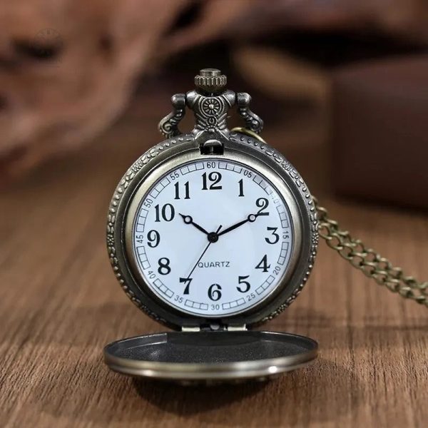 Gousset floral : montre de poche originale