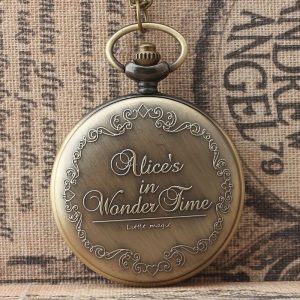 Montre gousset inspirée d'Alice au Pays des Merveilles