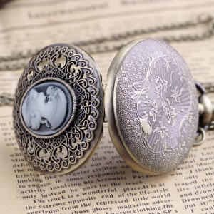 Montre gousset rétro femme, charme intemporel et délicat